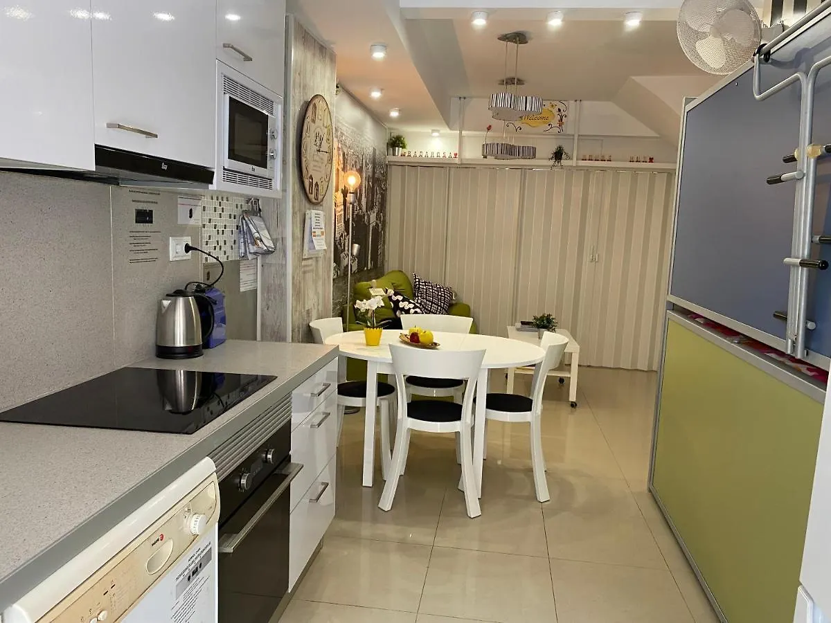 Badarosa 2 House10Min To Barceloncity&Nearto Beach Badalona Spain